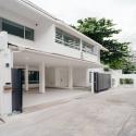 PN569 ขาย Townhome 3 ชั้น สุขุมวิท 15 ทำเลดี เพียง 1 นาทีถึง โรงเรียนนานาชาติ NIST และ 5 นาที ถึง BTS อโศก