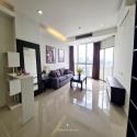 Waterford Sukhumvit 30 spacious comfortable safe 45th floor BTS Phrom Phong